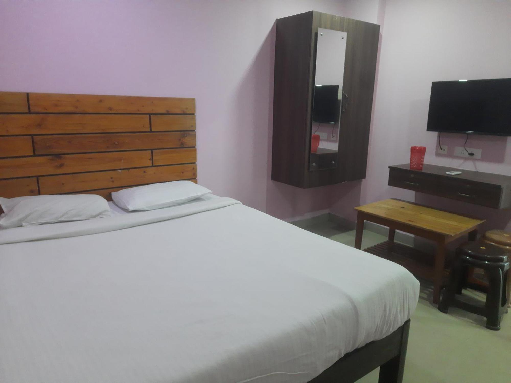 Skyway Rooms بونديتْشيري المظهر الخارجي الصورة